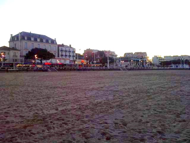 Plage d'Arcachon by Lacanth