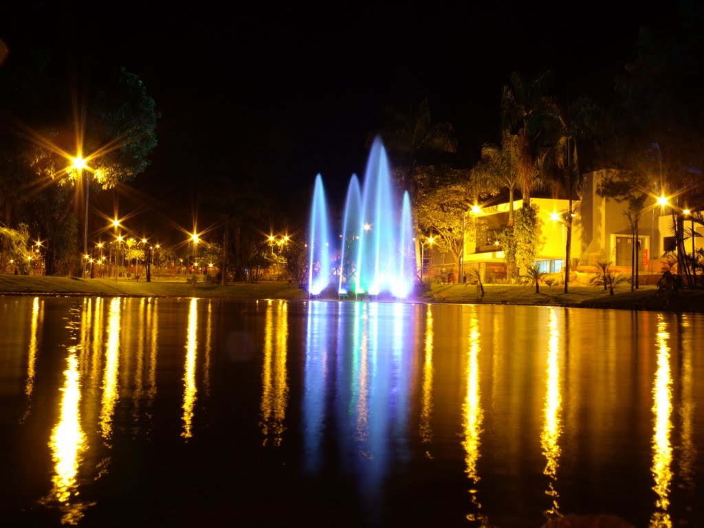 Vista do parque Ipiranga a partir da Av. Pinheiro Chagas by Pedro Henrique Santo…