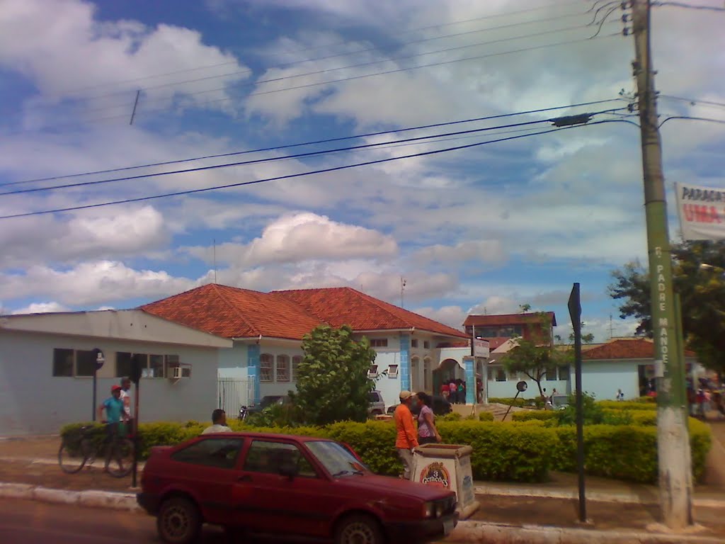 Hospital Municipal de Paracatu by Alex Xavier