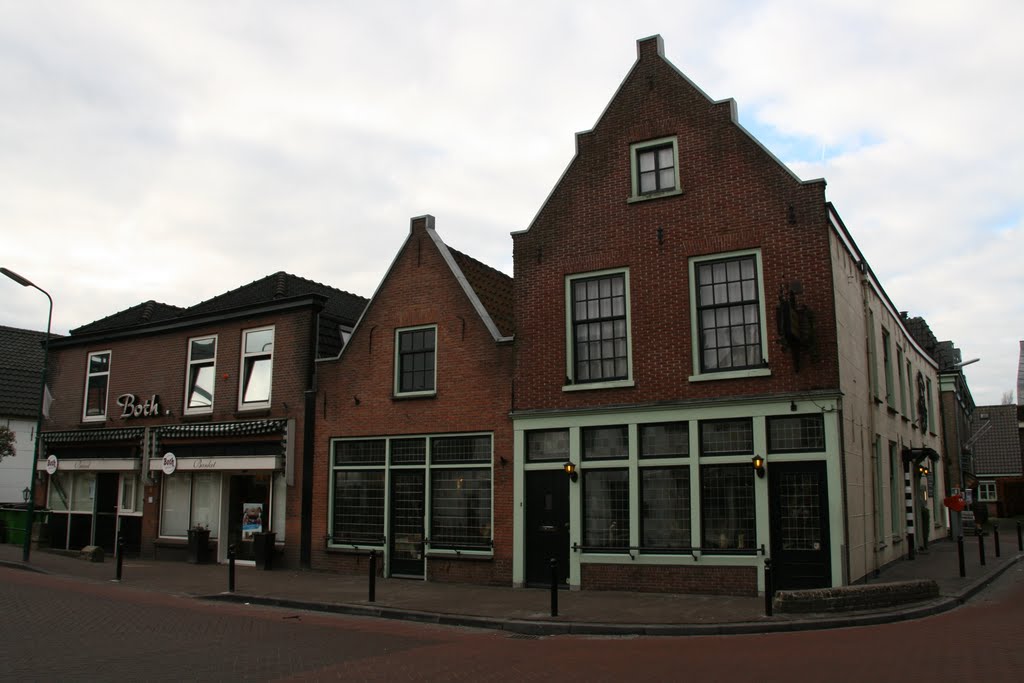 Gevels aan de Hoogstraat, Abcoude. by Carl030nl