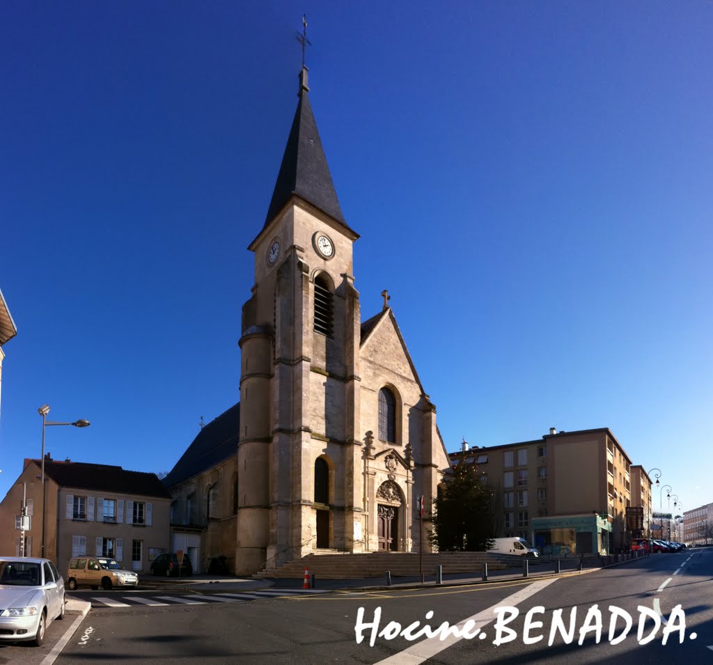 Eglise Saint-Etienne (Issy-Les-Moulineaux) by Hocine.BENADDA