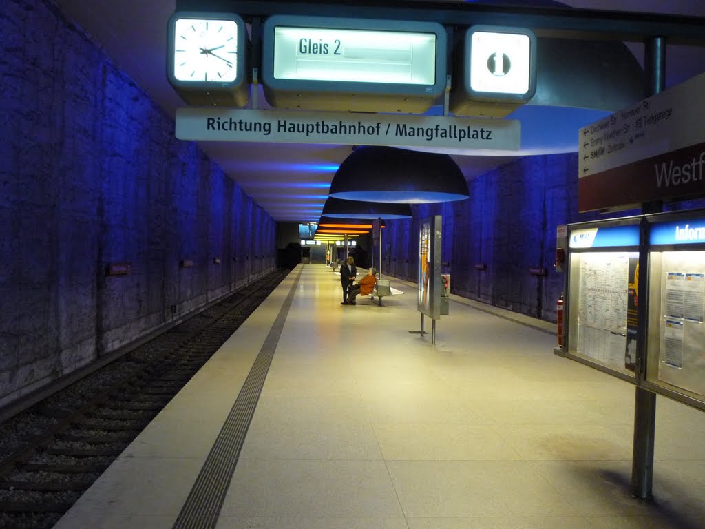 München : U-Westfriedhof by Piacentinisen