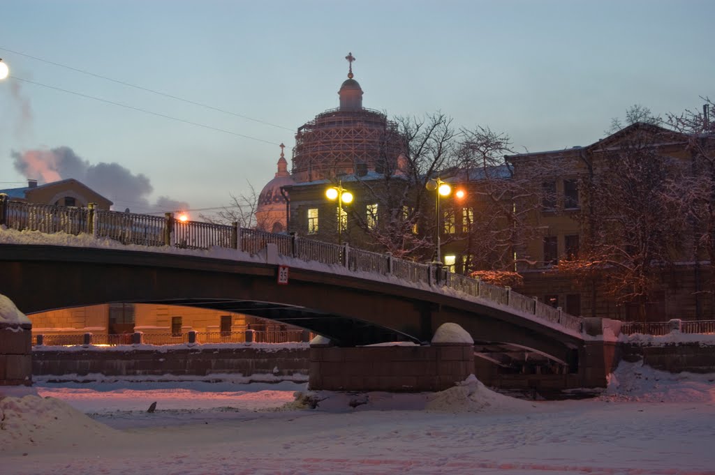 Saint-Petersburg, Fontanka river by Andrey Marchenkov