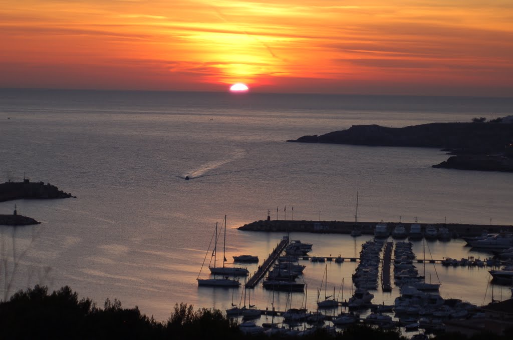 Santa Maria di Leuca, sunset by isiyebra