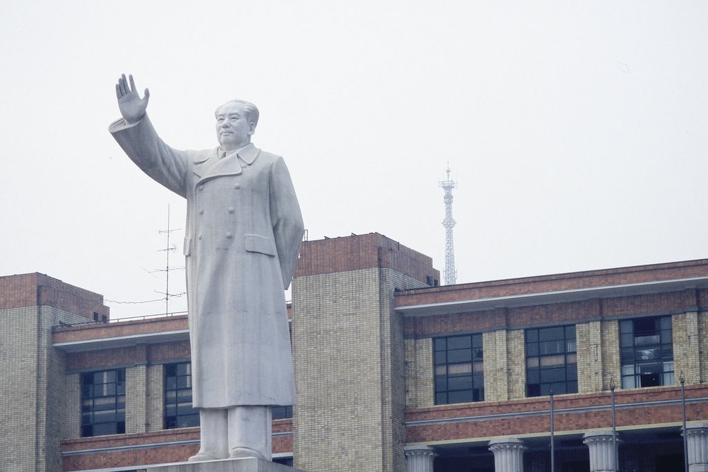 Mao - Chengdu by ardenne