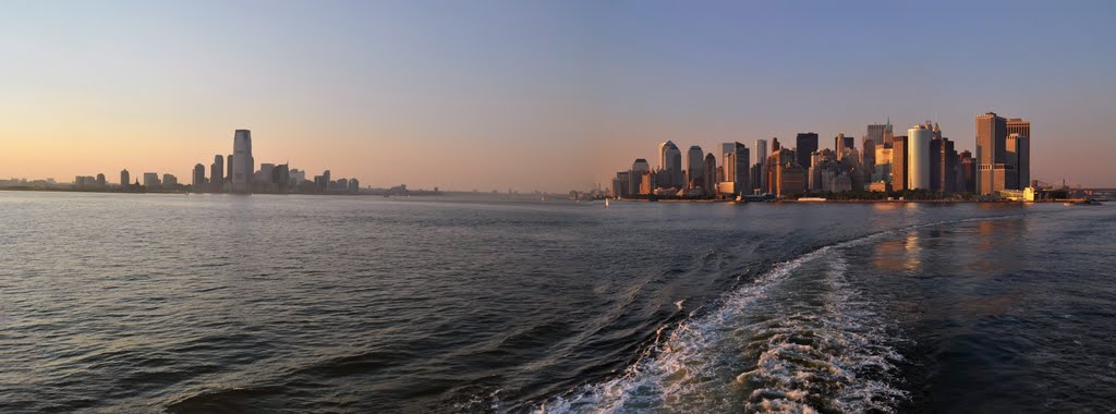 Upper New York Bay. by Nicola e Pina Newyor…