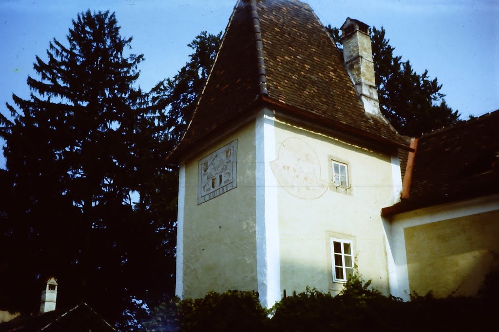 Burg Clam, Kaputorony (dia) 1989 by benkomarton