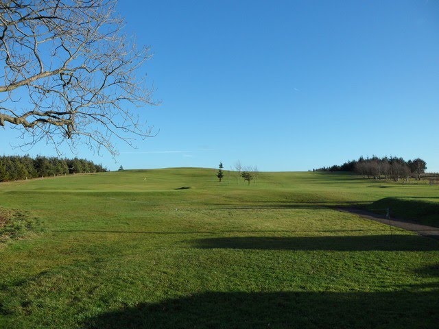 Kirkhill Golf Club by seventiescopshow