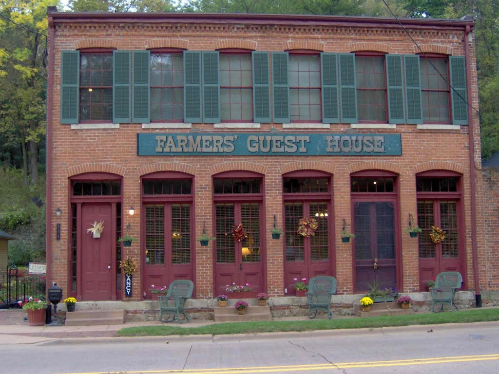 Farmers' Guest House, GLCT by Robert Maihofer, Great Lakes Casual Traveler