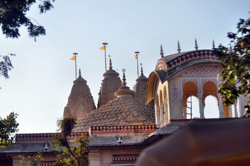 SHRI RADHA GOVINDA DHAAM ISKCON TEMPLE by YOGESH MASURIA