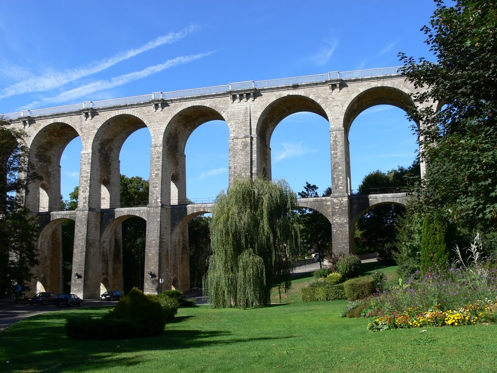 Viaduc de Chaumont (Hte Marne) by Naru Kenji