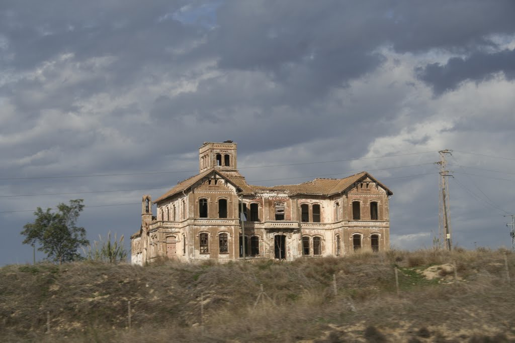 Lo que queda del cortijo Jurado by ginespeso