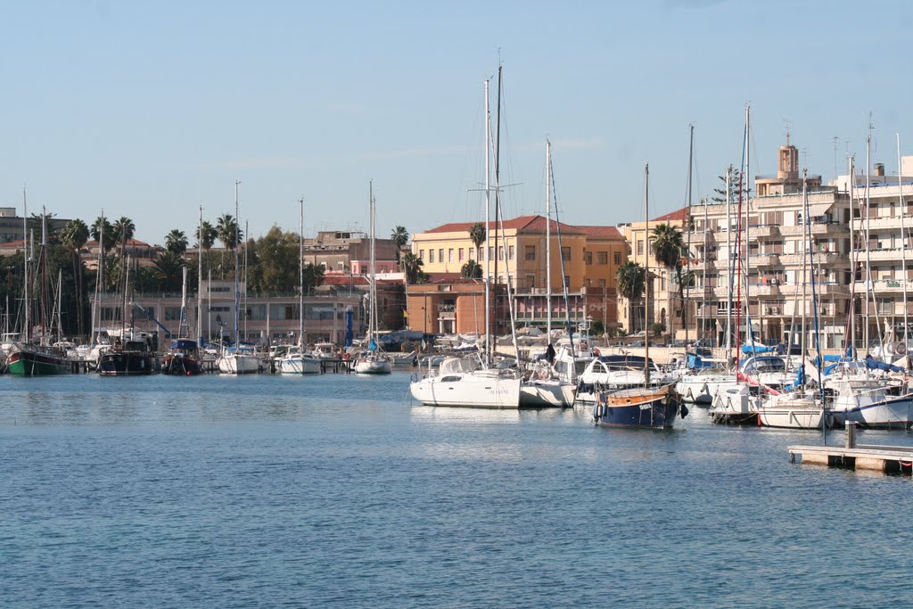 Lungomare di Levante Elio Vittorini, 96100 Siracusa SR, Italy by Taverniti