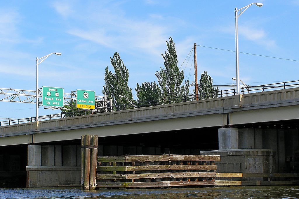 US Route 46 Bridge over Overpeck Creek, New Jersey by jag9889