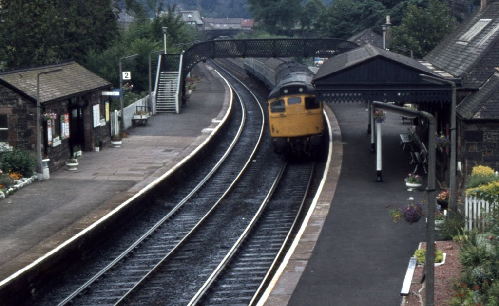 Aberdour Station by johnleach