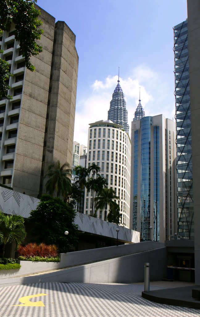 Kuala Lumpur: between buildings by Andrey Sulitskiy