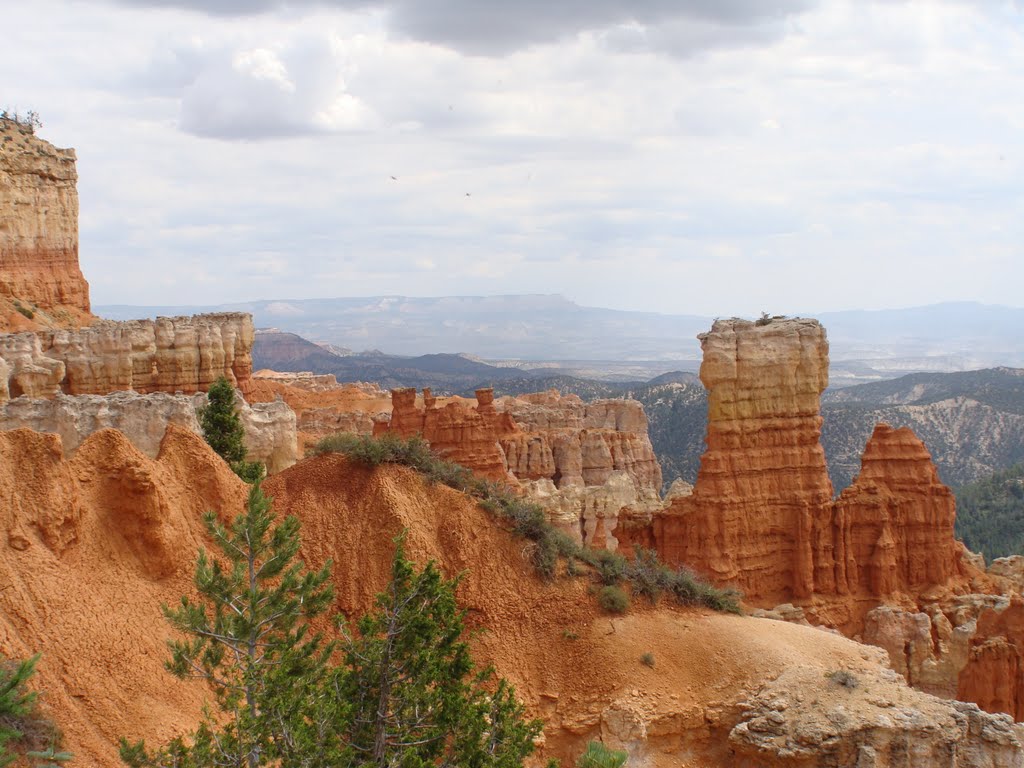 Bryce Canyon NP by Max F