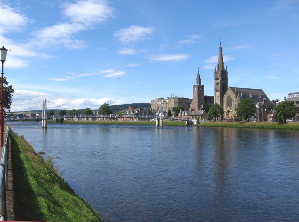 Footbridge and spires by richclat