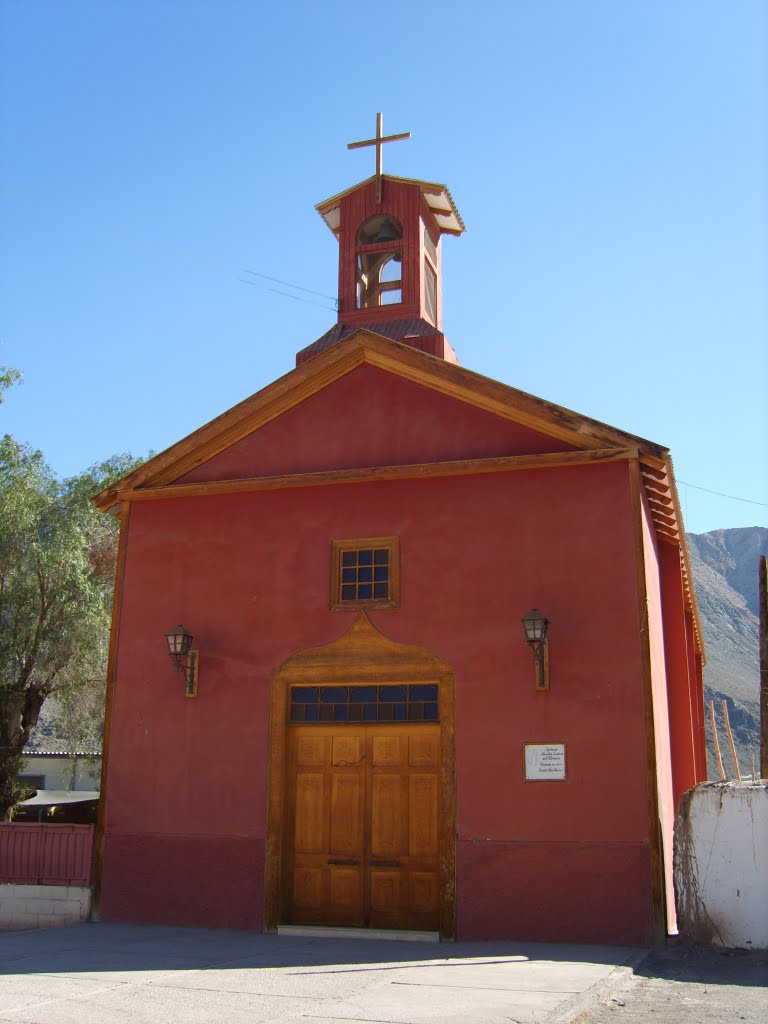 Iglesia Nuestra Señora del Carmen de Los Loros by Seba Flores