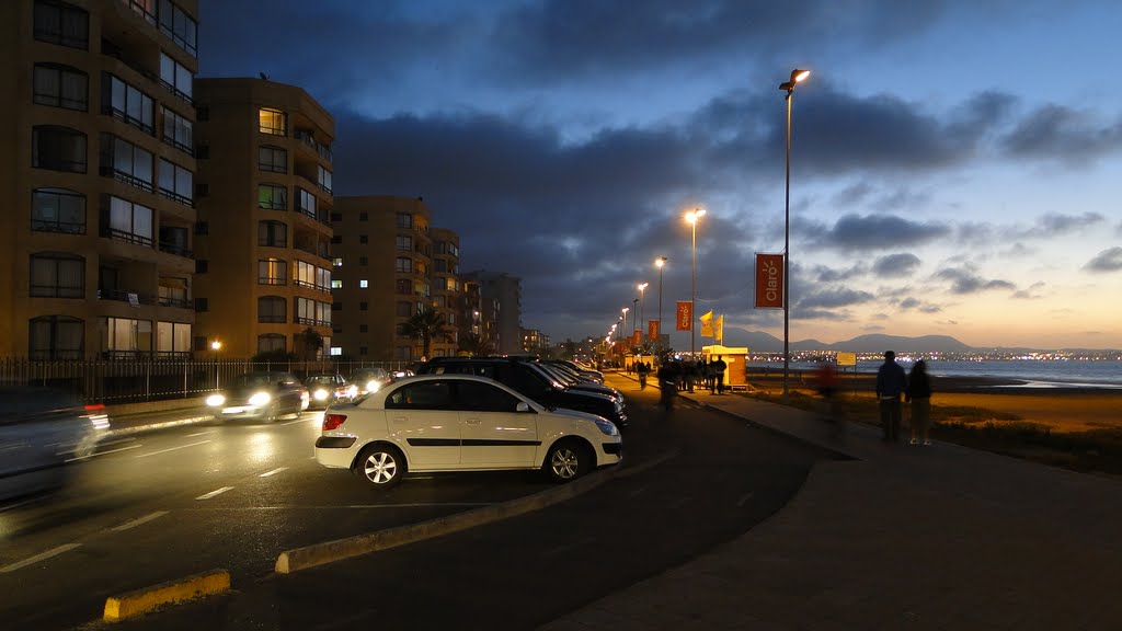 Av. del Mar en la Serena by Manuel Cañón P.