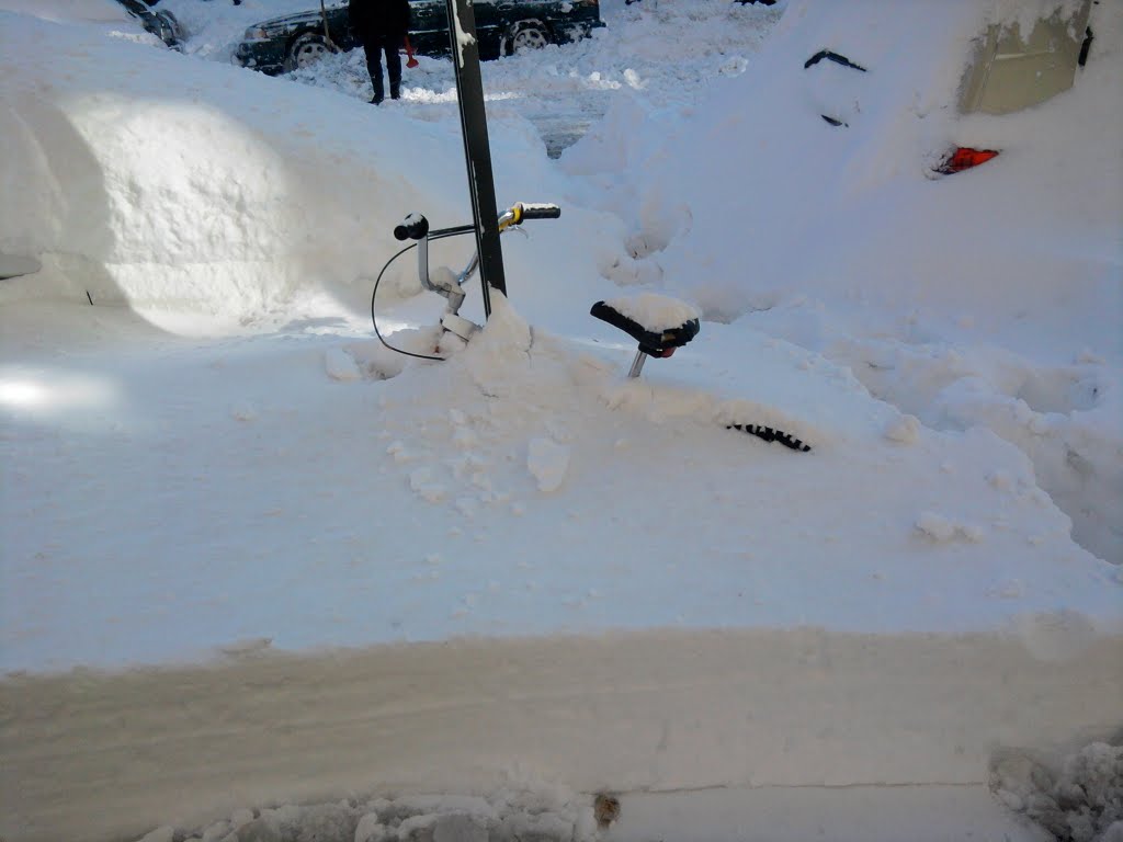 My bike after the blizzard by Ibrahym23333