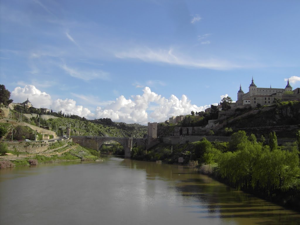 Puente de Alcántara, Toledo by ©-Miguel A. Rodríguez Terán