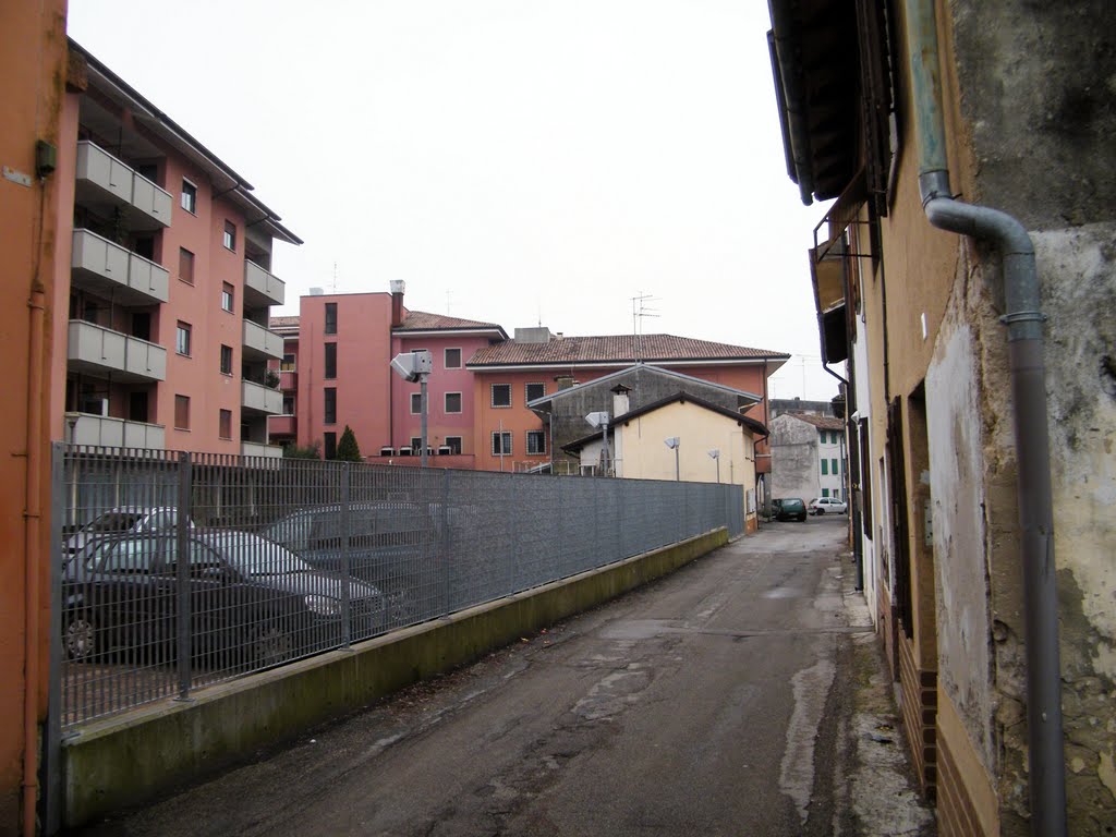 Cervignano del Friuli (UD) Via Trento by Maurizio Tesan