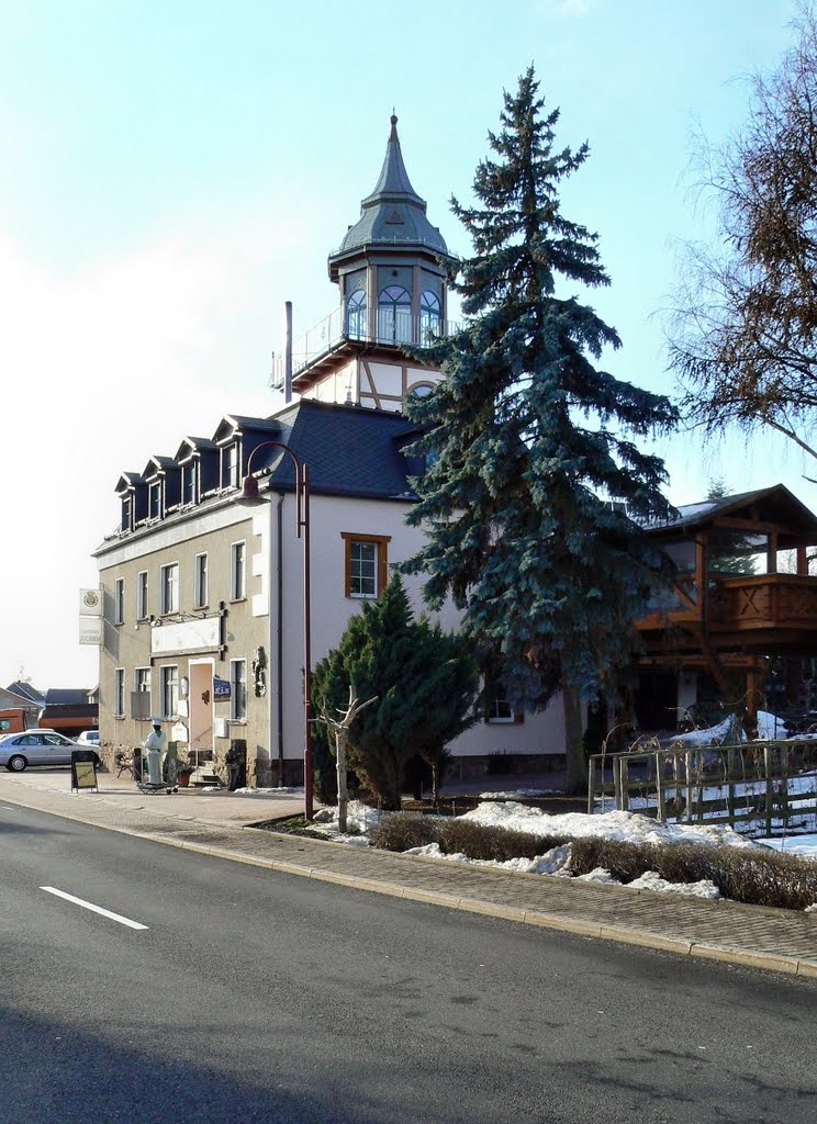 Hainichen OT Schlegel (Juchhöh) - Das Restaurant "Juchhöh" und der Aussichtsturm by Thomas Eichler