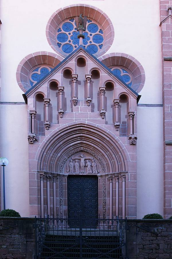 Gelnhausen - Marienkirche Braut-Portal by V.Wagner