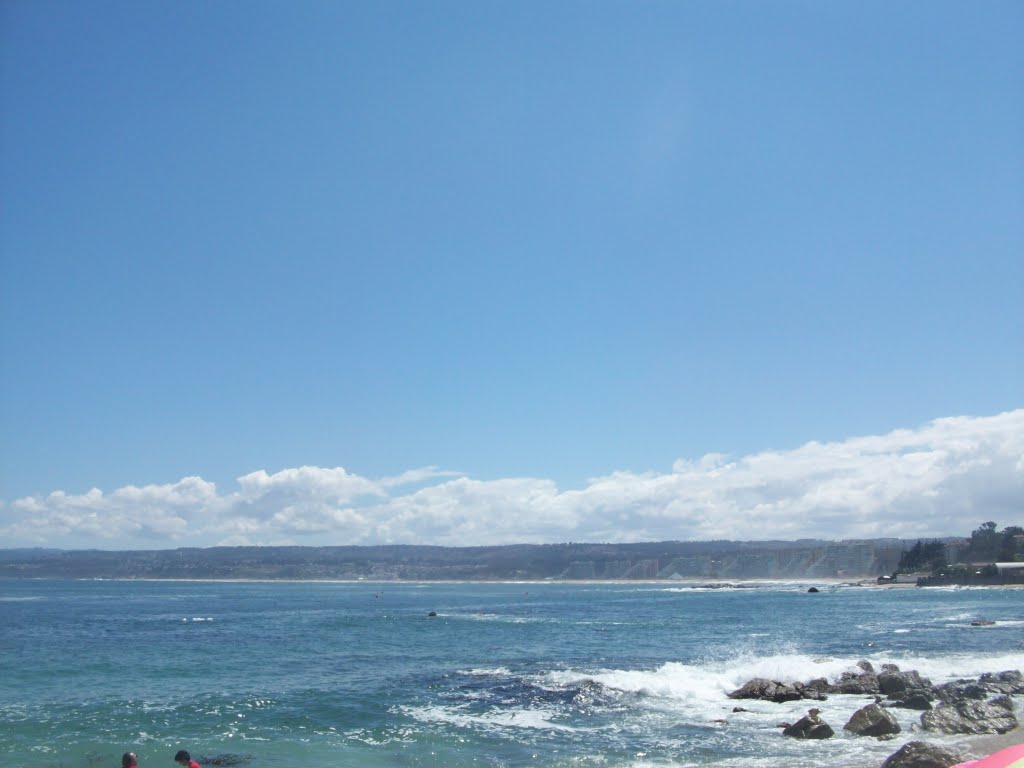 Playa El Pejerrey. Algarrobo Chile V Región by Ignacio Paredes