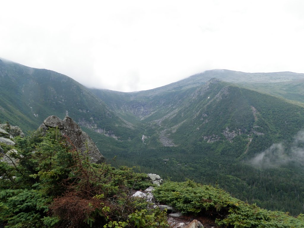 Tuckerman's Ravine by Joe Podurgiel