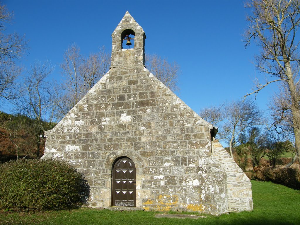 PLOUMOGUER - chapelle de Locméven by Malcab