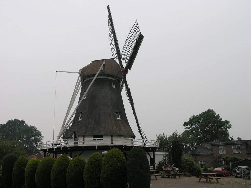 Holten-Dijkerhoek Nederland - De Hegeman by Frans van Unen