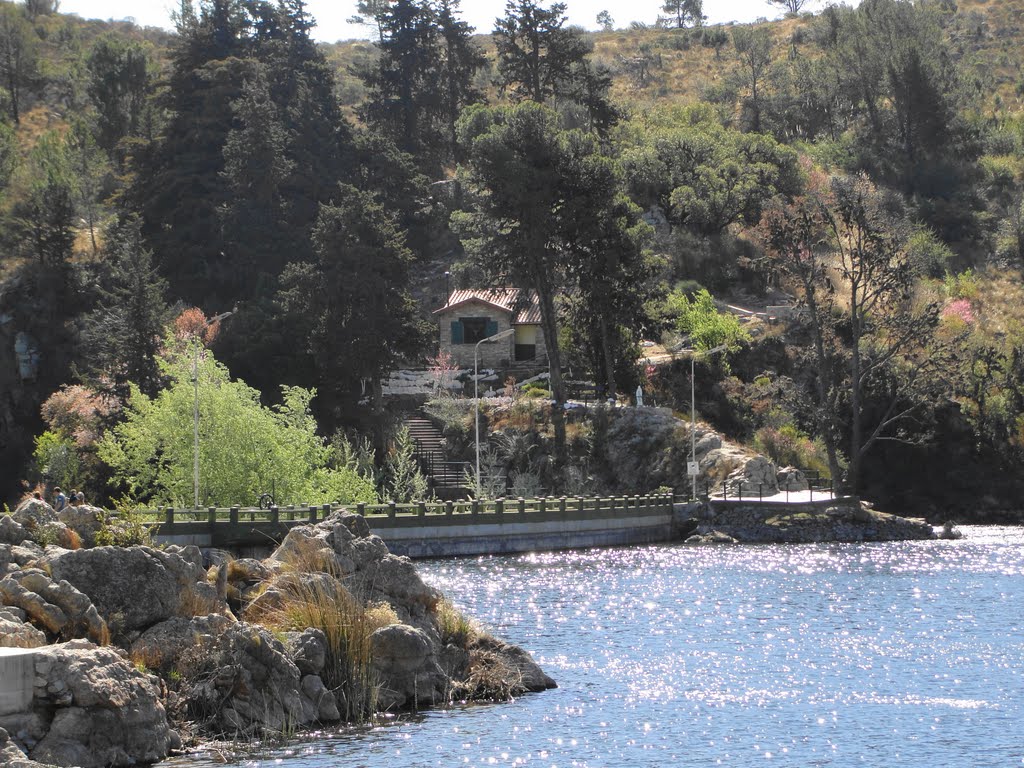 Dique san jeronimo, la cumbre by titardi