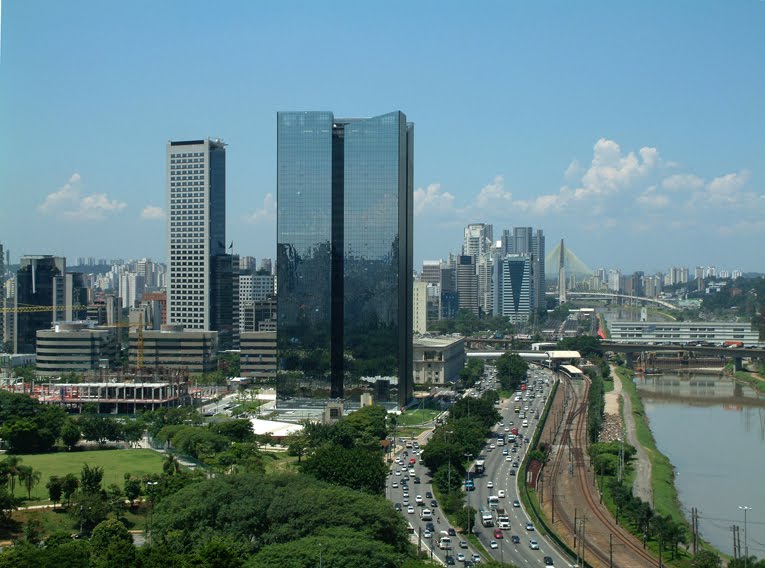 Panorâmica Paulistana 100 by chico saragiotto