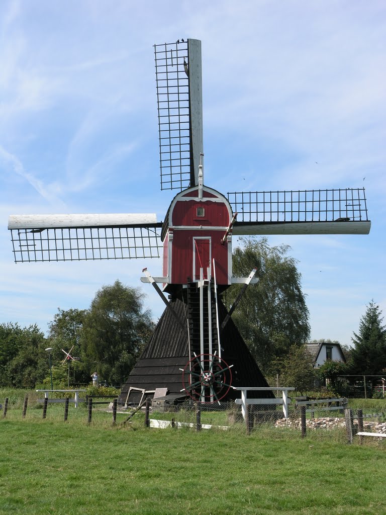 Maarssen Nederland - Buitenwegse Molen by Frans van Unen