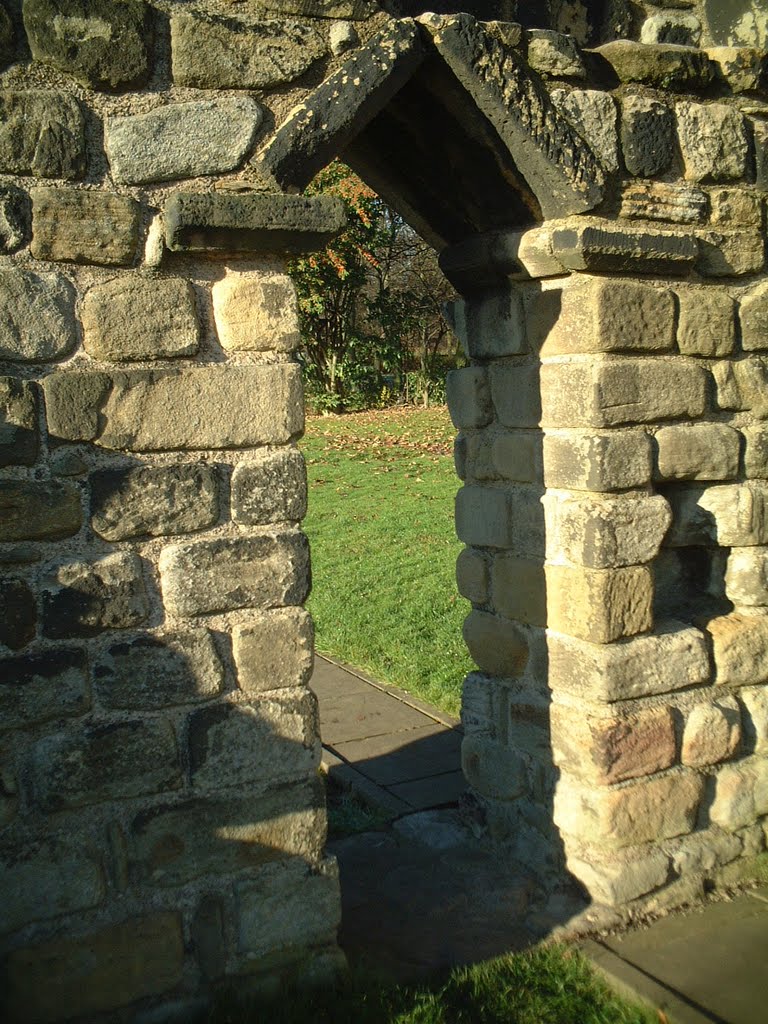 Anglo Saxon arch, St Paul's Church, Jarrow. Dedicated 685 AD by Kevin J. Norman