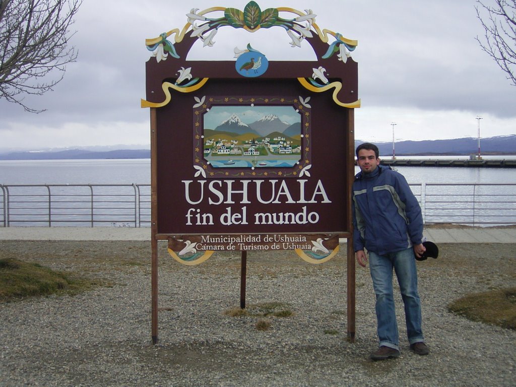 Ushuaia - Fin del Mundo - Argentina by Florian Heinrich