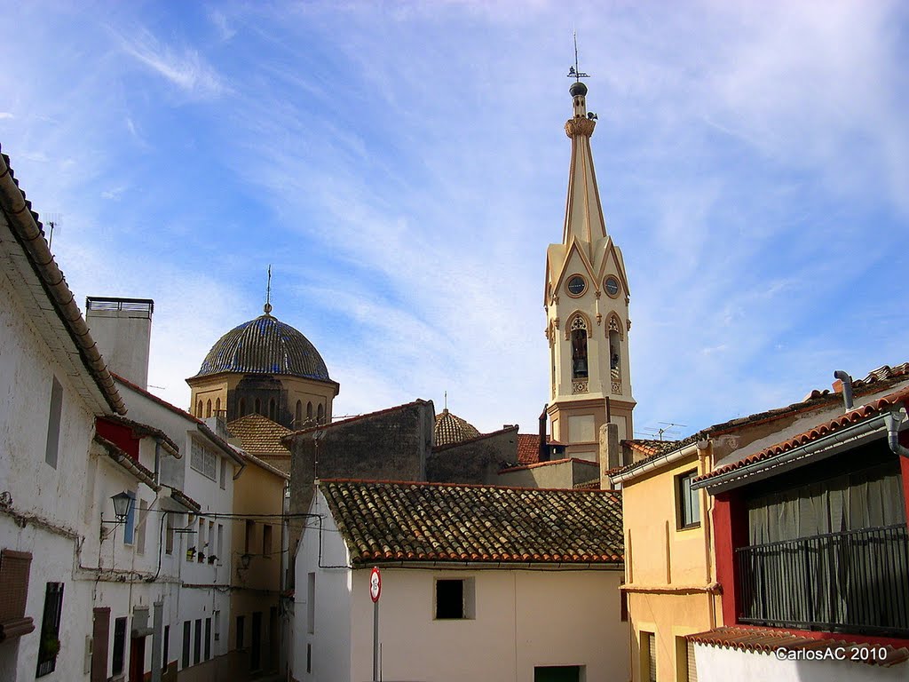 La Iglesia de Moixent vista desde la Plaza de Santa Bárbara by CarlosAC