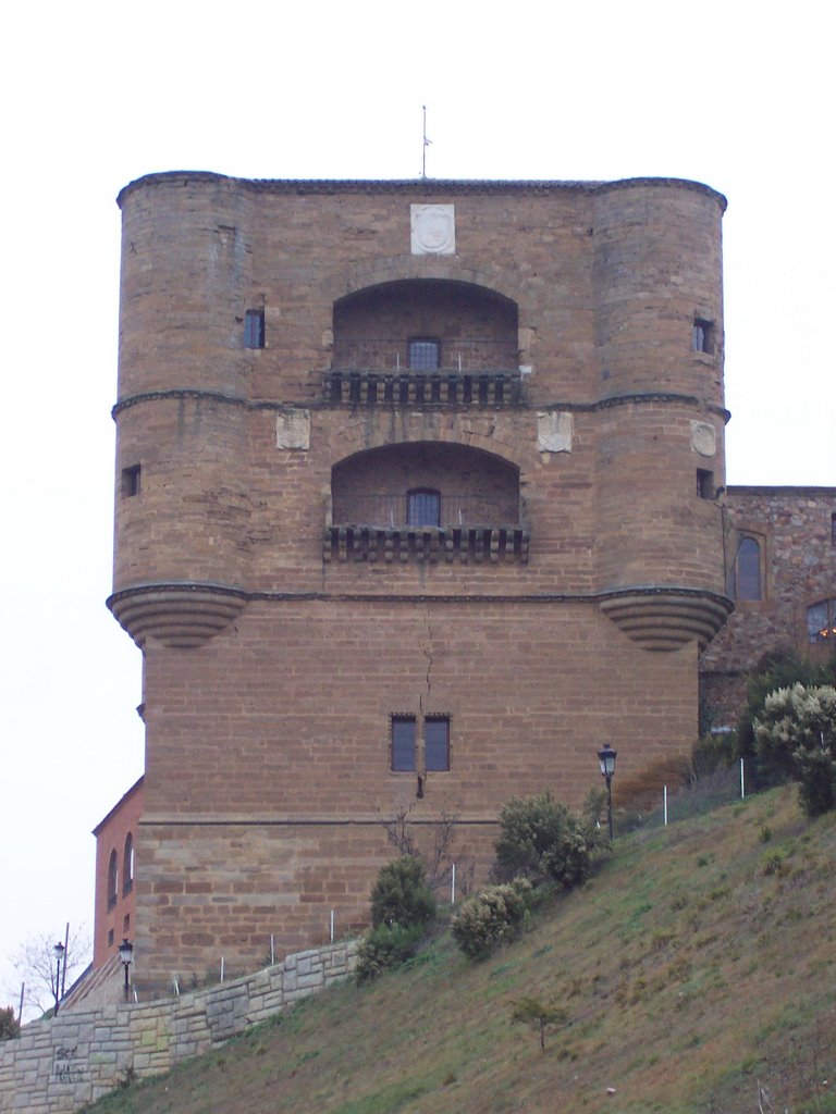 TORRE PARADOR BENAVENTE by GUSTAVO ZUBIZARRETA ALONSO