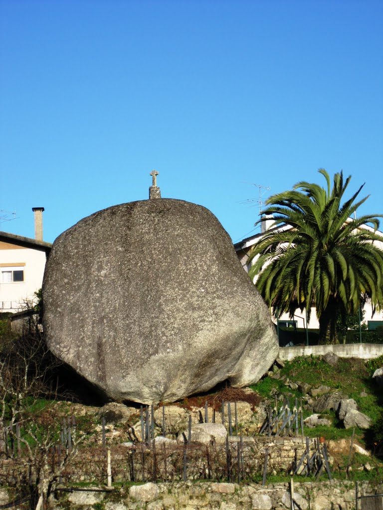 Penedo do perseguido by AJFAlmeida