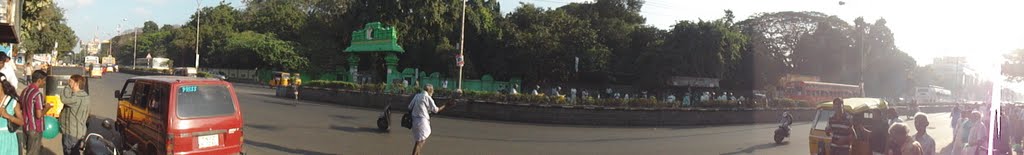 Panoramic view of the entrance of Pachaiyappa's College by Sridhar Boopathy