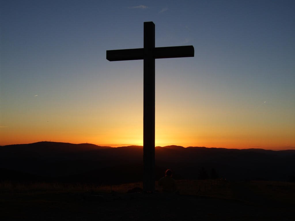 Belchen sunrise (view to the Feldberg) by Wenk