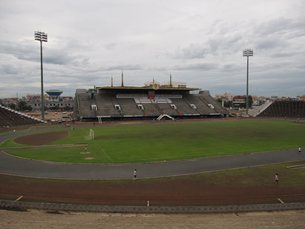 Olympic Stadium by simmo p