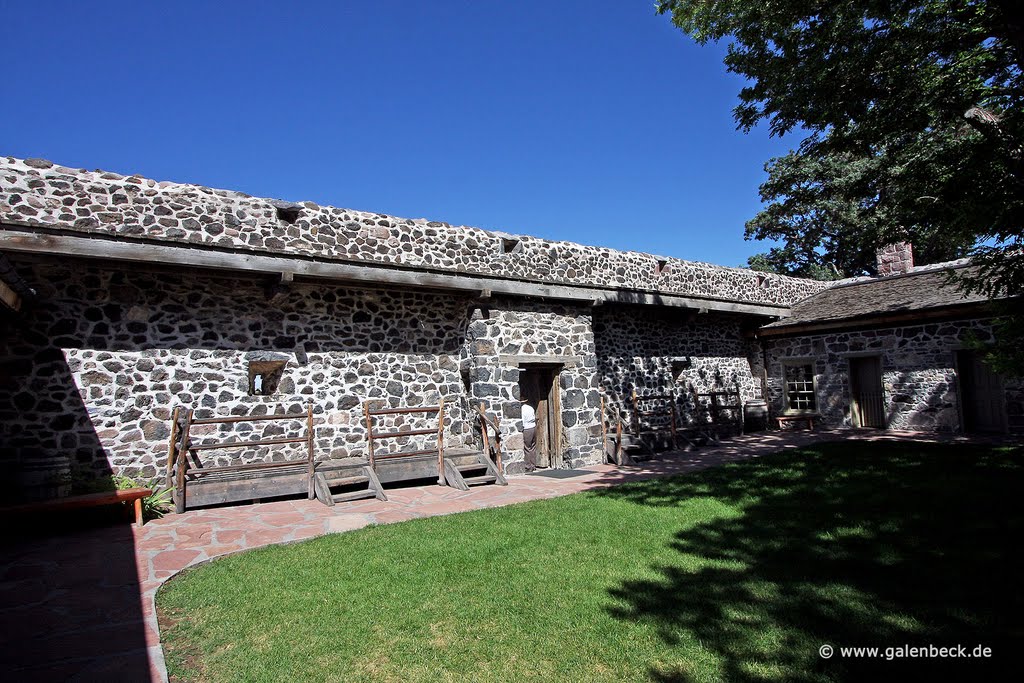 Inside Cove Fort Historic Site by www.galenbeck.de