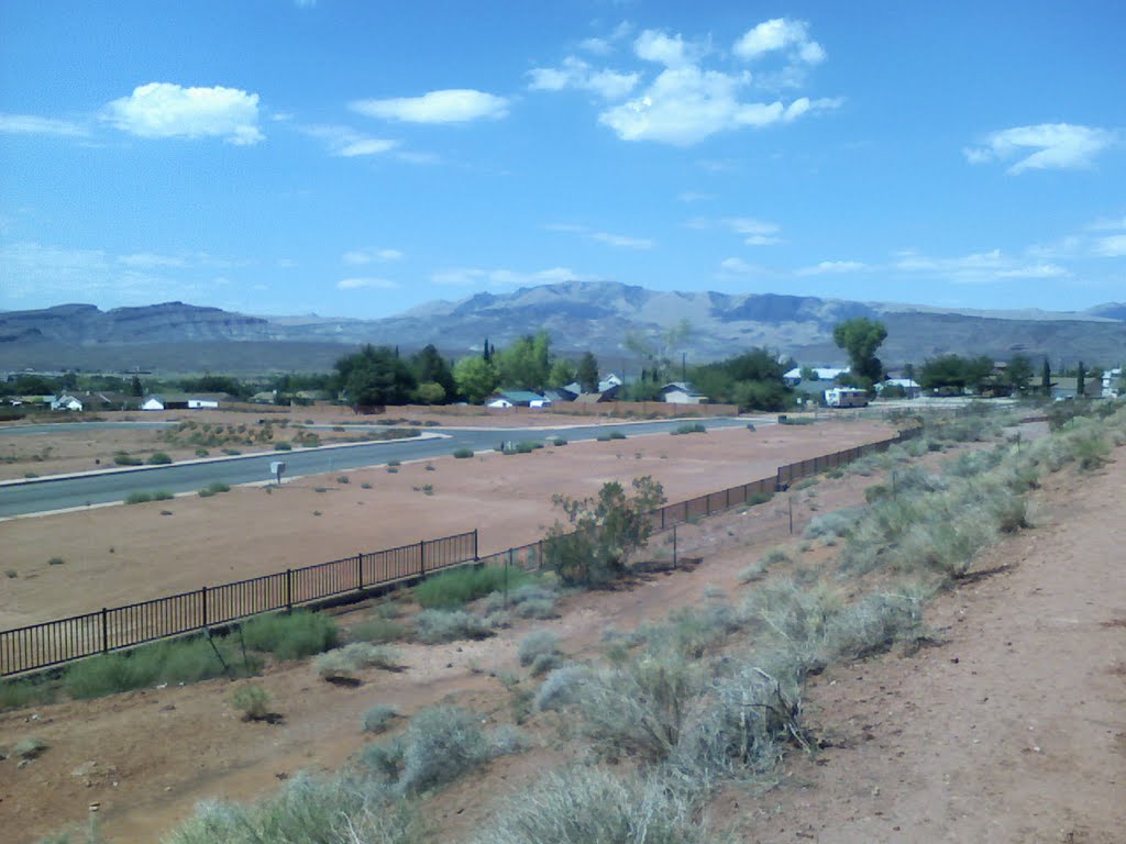 Utah Hill seen from Toe Trail by Kopachris