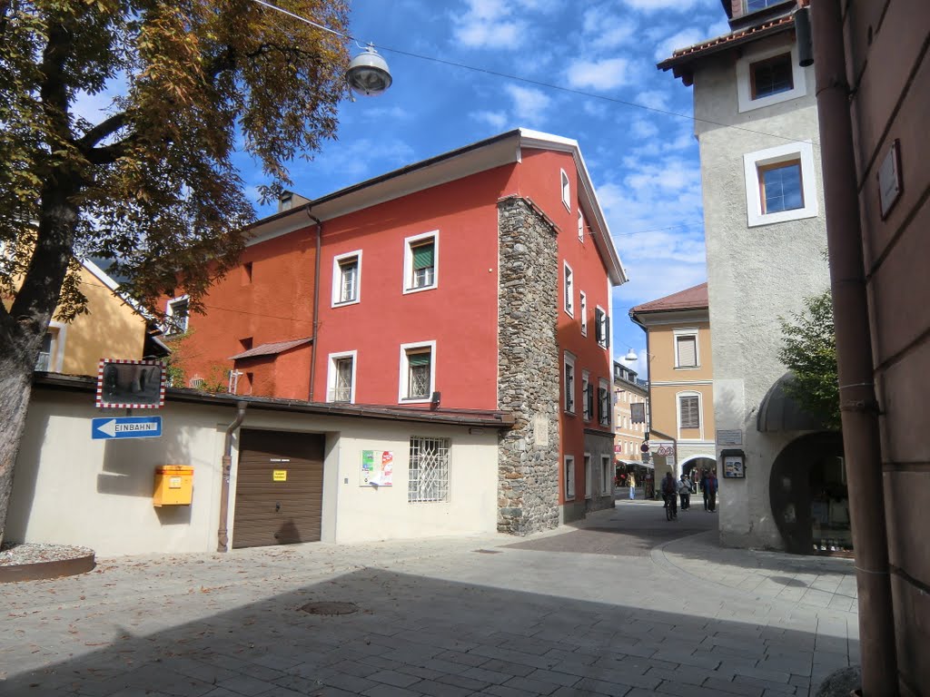 Apotheke im Zentrum von Lienz by Joachim Beetz