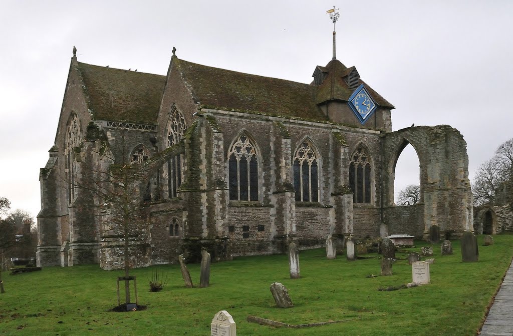 Winchelsea - Church of St Thomas the Martyr. by John Goodwin.