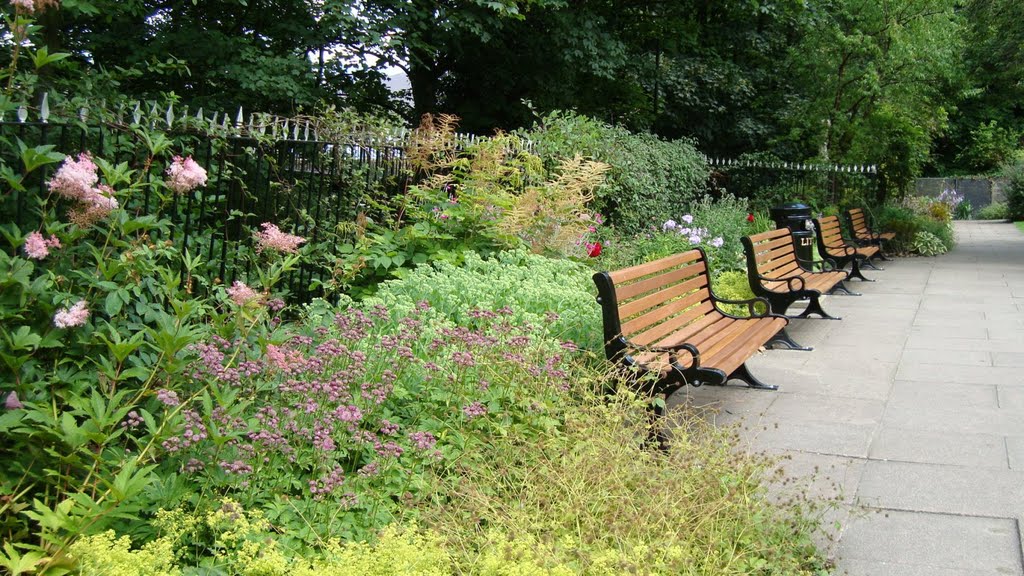 Station Road Pocket Park Holmfirth by mel54