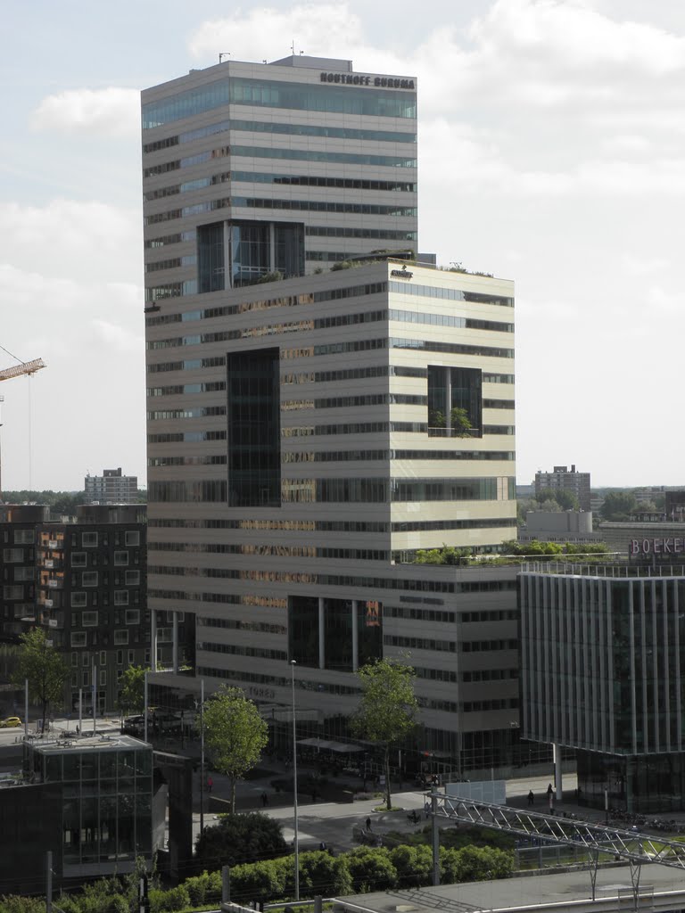 Amsterdam Zuidas by Michiel Könst